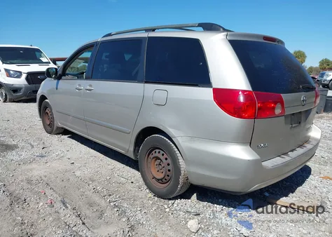 2007 Toyota Sienna Le z USA, uszkodzony, nr VIN 5TDZK23C27S022107
